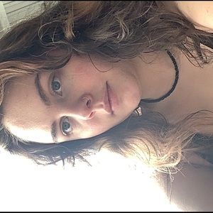 Meet your Posher, Skylar